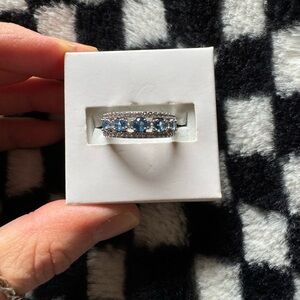 Bomb party ring size 8